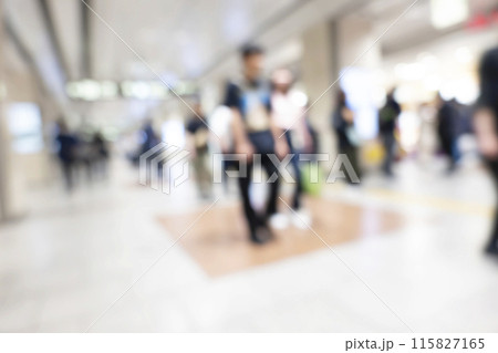繁華街の背景ぼかし 繁華街の背景ぼかし 115827165