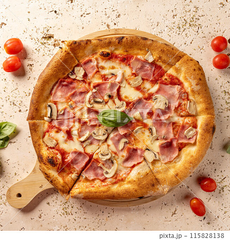 Delicious pizza with courgette 115828138