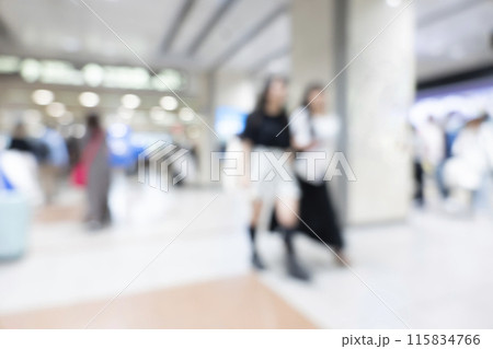 繁華街の背景ぼかし 115834766