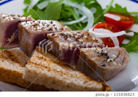 Slices of tuna fillet Tataki Slices of tuna fillet Tataki 115836823