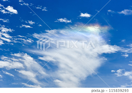 空　青空　 彩雲　背景素材　 115839293
