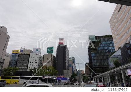JR博多駅筑紫口前の風景 JR博多駅筑紫口前の風景 115847465