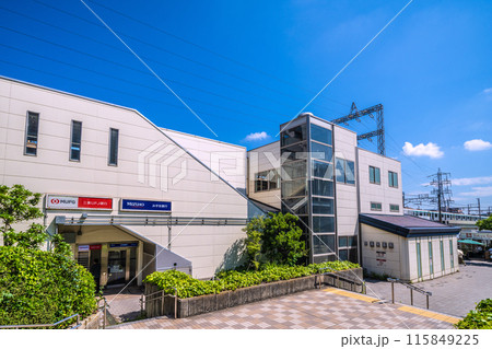 日本の川崎都市景観　東急電鉄　宮崎台駅などを望む 115849225