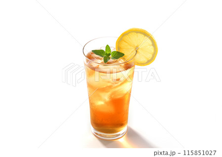 グラスに注がれたアイスレモンティー グラスに注がれたアイスレモンティー 115851027