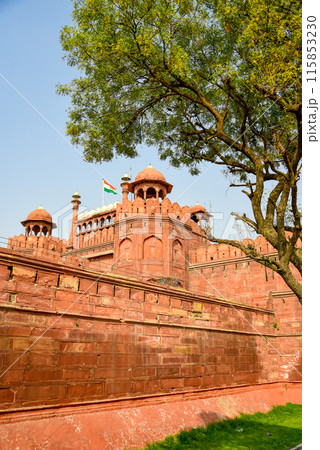 インドのデリーにあるレッドフォートのとても美しい風景 インドのデリーにあるレッドフォートのとても美しい風景 115853230