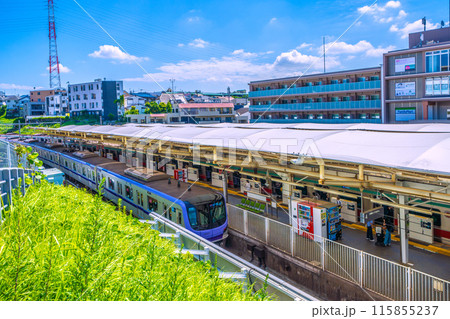 日本の川崎都市景観　東急電鉄　梶が谷駅などを望む 115855237