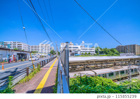 日本の川崎都市景観 東急電鉄 梶が谷駅などを望む 日本の川崎都市景観 東急電鉄 梶が谷駅などを望む 115855239