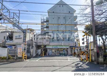 東京都世田谷区の都市風景　代田橋駅 115856264