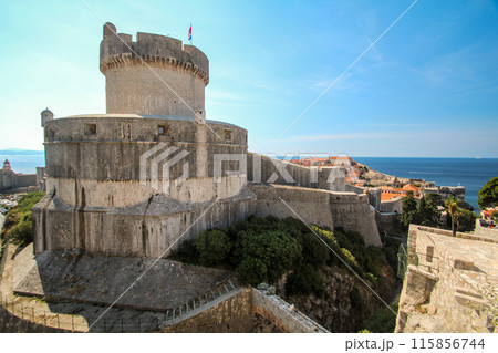 The famous strong city wall of Dubrovnik The famous strong city wall of Dubrovnik 115856744