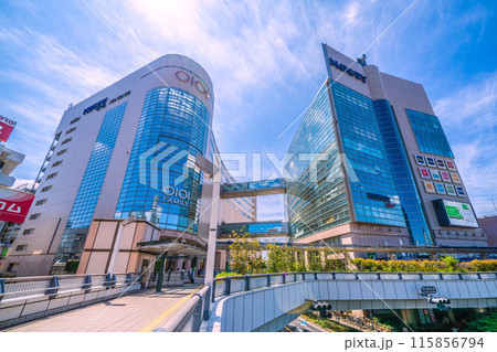 日本の川崎都市景観 溝の口駅（武蔵溝ノ口駅）前などを望む 115856794