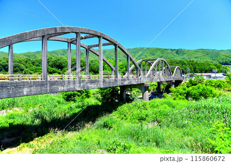 箕輪橋/天竜川を下流/中箕輪側より望む(長野県箕輪町)【2024.6】 箕輪橋/天竜川を下流/中箕輪側より望む(長野県箕輪町)【2024.6】 115860672