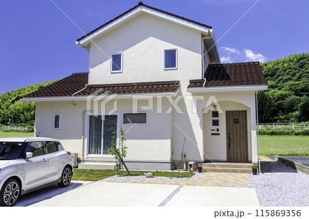 新築住宅外観 115869356