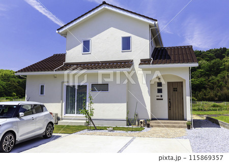 新築住宅外観 115869357