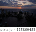 海に沈む夕日 115869483