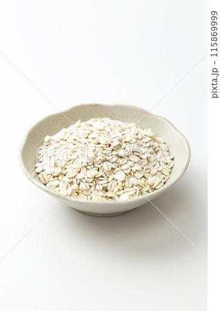 白背景に胚芽押 白背景に胚芽押 115869999