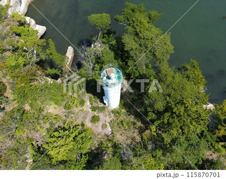 宮城　七ヶ浜　地蔵島灯台（ドローン空撮） 115870701