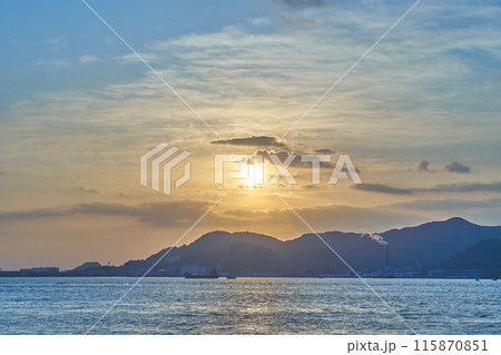 朝日と海峡 朝日と海峡 115870851