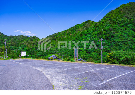 柿其渓谷駐車場 115874679