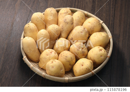 男爵芋 メークイン 新じゃがいも 男爵芋 メークイン 新じゃがいも 115878196