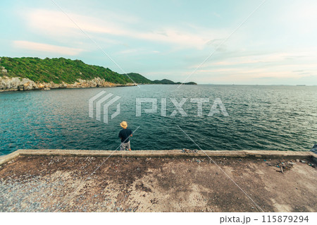 a Beuatiful View Point at koh sichang 115879294
