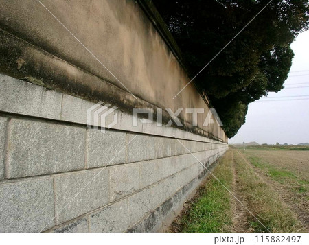 押切町に近代和風建築の中島知久平邸(2010.11.13) 地域交流Cあり部分見学可能 南面の塀 115882497