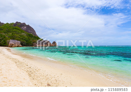 Landscape photo taken at the Anse Source d'Argent beach, La Digue 115889583