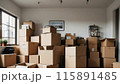 引っ越し後に大量の荷物に溢れる部屋 115891485