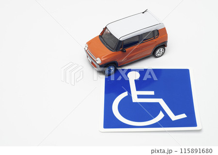 軽自動車と車いすのマーク 軽自動車と車いすのマーク 115891680