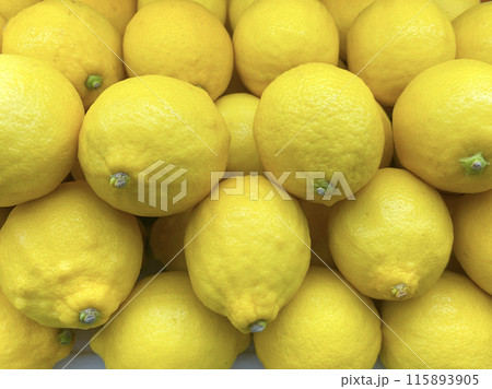 Lemons in a shop window close up 115893905