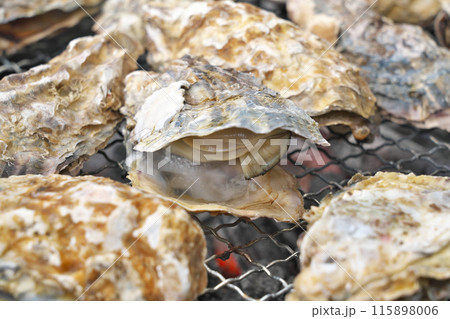 【焼き牡蠣】 【焼き牡蠣】 115898006