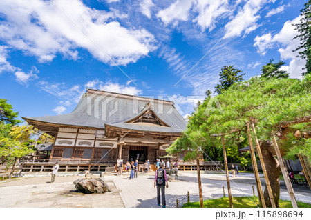 中尊寺　本堂　山内十七ヶ院を包括する中心道場　法要のほとんどが厳修　別格大寺　天台宗東北大本山 115898694