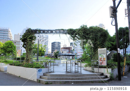 京橋駅前のコムズガーデン 京橋駅前のコムズガーデン 115898918