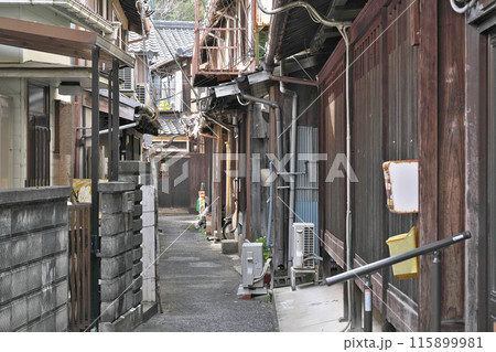 【黒江の町並み】 和歌山県海南市黒江 【黒江の町並み】 和歌山県海南市黒江 115899981