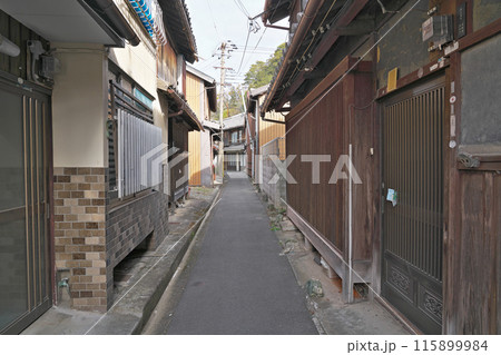 【黒江の町並み】 和歌山県海南市黒江 【黒江の町並み】 和歌山県海南市黒江 115899984