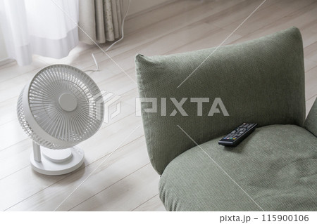 コンパクトエアサーキュレーター　　扇風機 115900106
