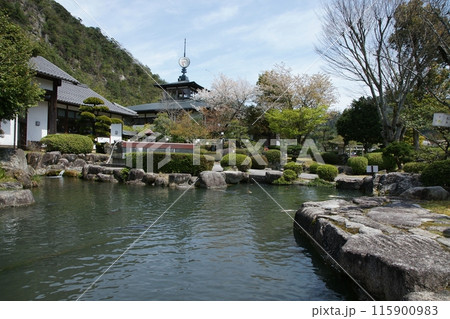 鳥取 四季の散歩 用瀬の流し雛 鳥取 四季の散歩 用瀬の流し雛 115900983