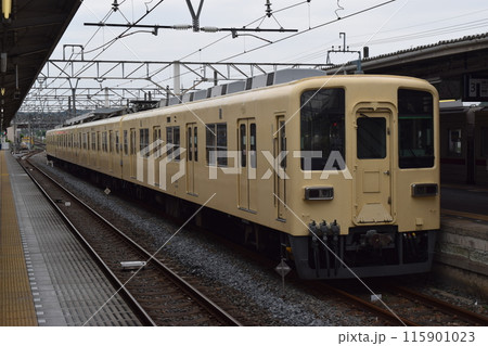 東武　8111F 115901023