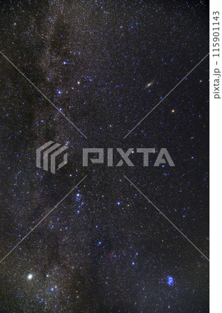 秋の星空 北の天の川とカシオペア座、すばる 秋の星空 北の天の川とカシオペア座、すばる 115901143