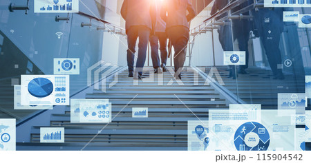 階段を登るビジネスパーソンとビジネスデータ 115904542