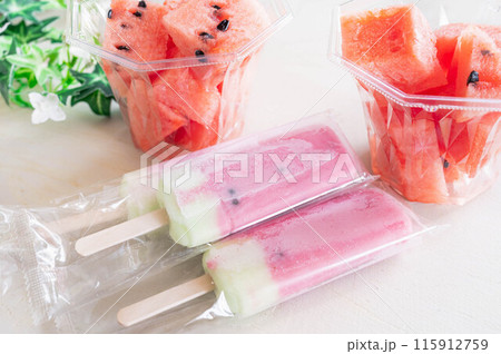 袋入りスイカアイスバー 115912759