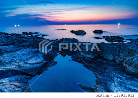 京都 丹後半島 間人の夕陽 京都 丹後半島 間人の夕陽 115913912