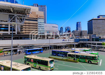 大阪府　大阪市 梅田　JR大阪駅　大阪駅前バスターミナル 115914333