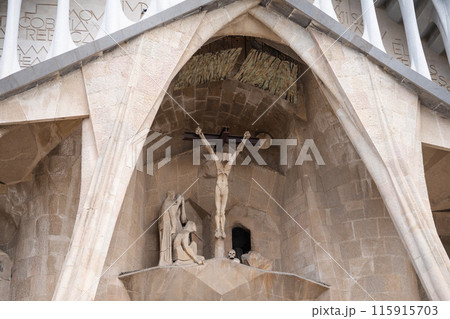 サグラダファミリア生誕のファサード サグラダファミリア生誕のファサード 115915703