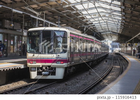 京王線 高尾山行き 急行 準特急 8000系による特急 京王線 高尾山行き 急行 準特急 8000系による特急 115916413