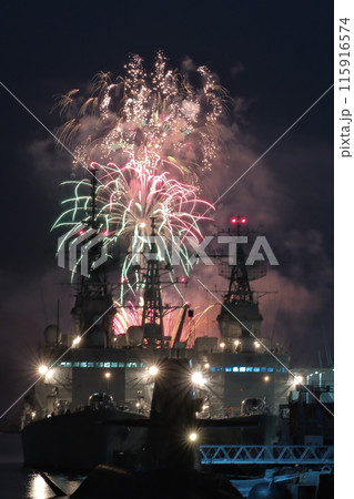 潜水艦と花火 潜水艦と花火 115916574