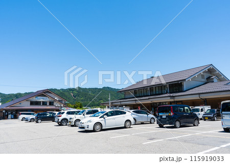 道の駅「清流の里・しろとり」の風景｜6月撮影｜岐阜県郡上市 115919033