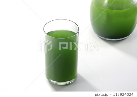 新鮮な青汁 115924024