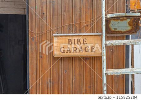 Bike Garage Sign 115925284