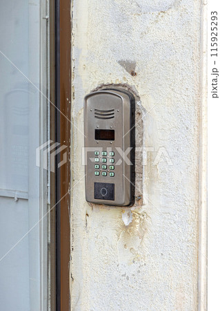 Door Intercom Wall 115925293