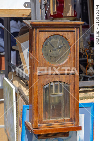 Grandfather Clock Flea Market 115925344
